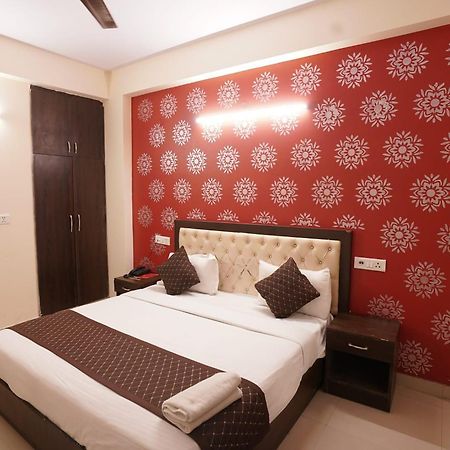 Hotel Tourist Palace New Delhi Exterior foto