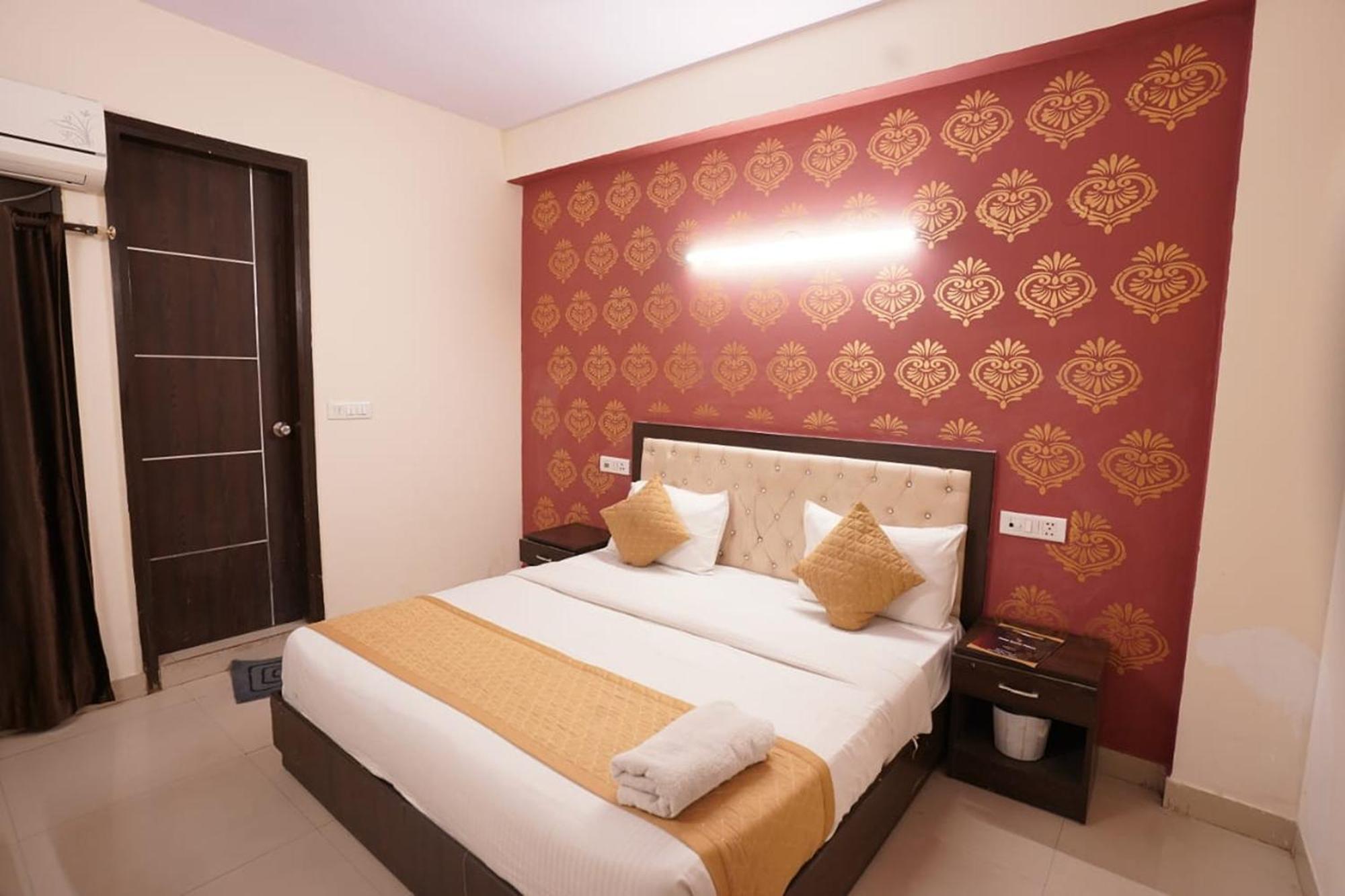 Hotel Tourist Palace New Delhi Exterior foto